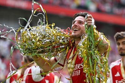 160826 - Arsenal v Manchester City - FA Community Shield - Declan Rice of Arsenal celebrates at full time