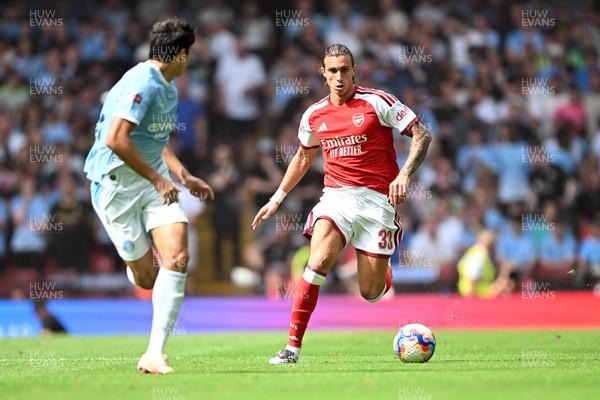 160826 - Arsenal v Manchester City - FA Community Shield - Riccardo Calafiori of Arsenal is challenged by  Mateo Kovacic of Manchester City