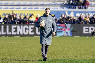 130124 - ASM Clermont Auvergne v Scarlets - EPCR Challenge Cup - Scarlets Head Coach Dwayne Peel