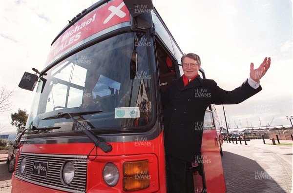 130499 - Welsh Assembly Elections - Secretary of State for Wales Alun Michael with Labour Battle Bus in Cardiff