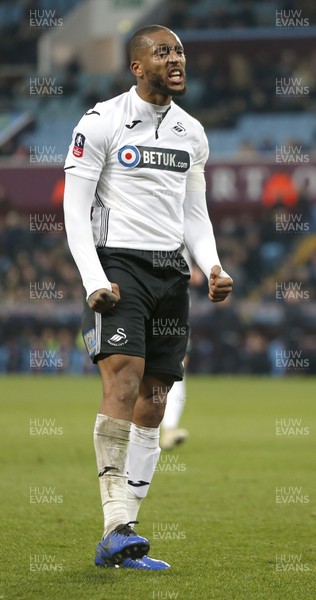 050119 - Aston Villa v Swansea City - FA Cup Third Round - Leroy Fer of Swansea shows delight on 3rd Swansea goal  