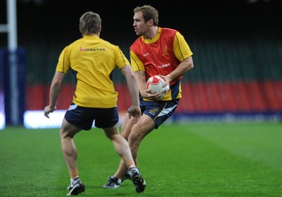 05.11.10 - Australia Rugby Captains Run - Rocky Elsom  during training. 