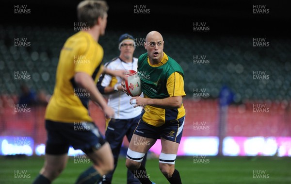 05.11.10 - Australia Rugby Captains Run - Nathan Sharpe  during training. 