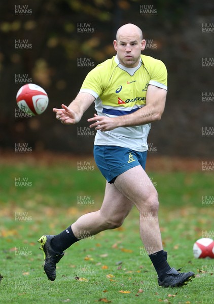 071117 - Australia Rugby Training - Stephen Moore during training