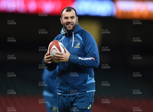 101117 - Australia Rugby Training - Michael Cheika during training