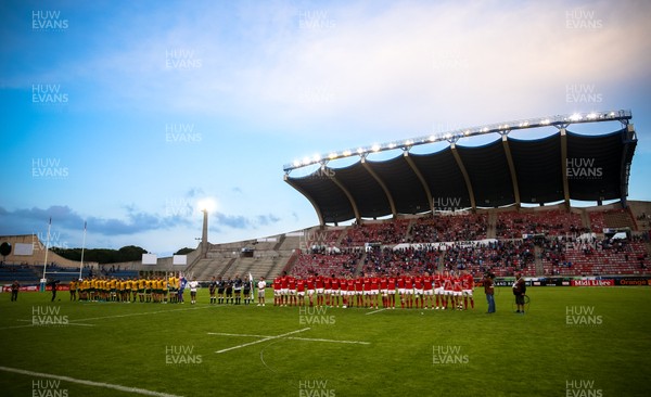 300518 - Australia U20 v Wales U20, World Rugby U20 Championship 2018 Pool A, France - The teams line up for the anthems at the start of the match