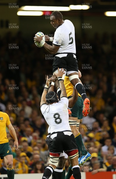 230915 - Australia v Fiji, Rugby World Cup 2015 - Leone Nakarawa of Fiji wins the lineout ball