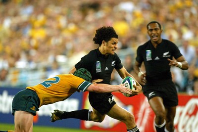 151103 - Australia v New Zealand - Rugby World Cup Semi Final - Doug Howlett