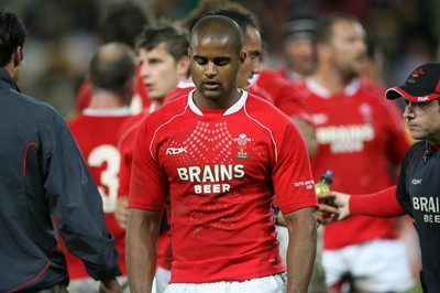 02.06.07 AUSTRALIA v WALES, 2nd Test ,Brisbane. Aled Brew dejected at the end of the game. 