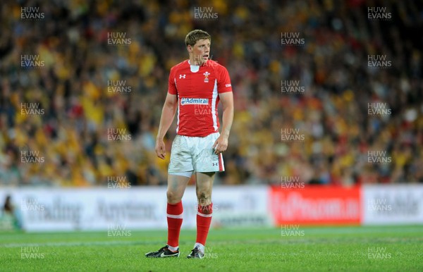 090612 - Australia v Wales - Castrol EDGE Series -Rhys Priestland of Wales