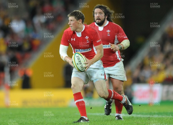 090612 - Australia v Wales - Castrol EDGE Series -Rhys Priestland of Wales