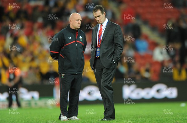 090612 - Australia v Wales - Castrol EDGE Series -Wales coaches Rob Howley and Shaun Edwards(L)