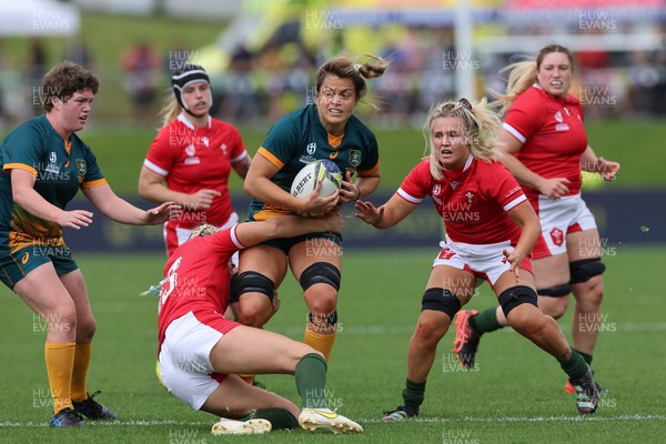 221022 - Australia v Wales, Women’s Rugby World Cup, Pool A - Carys Williams-Morris of Wales tackles Grace Hamilton of Australia