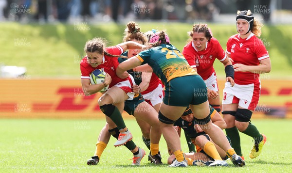 221022 - Australia v Wales, Women’s Rugby World Cup, Pool A - Jasmine Joyce of Wales charges through the Australian  defence