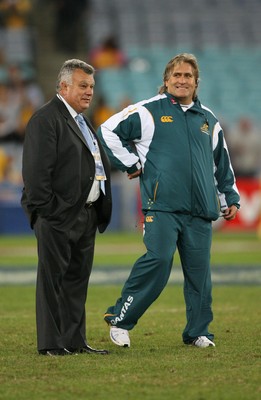 26.05.07 AUSTRALIA v WALES, 1st Test ,Brisbane. Australia Coach John Connolly with Assistant Scott Johnston. 