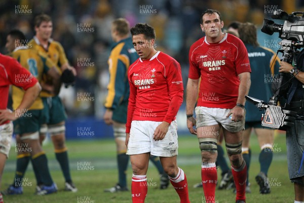 26.05.07  AUSTRALIA v WALES, Telstra Stadium,Sydney Wales Gavin Henson feels the pain of defeat after a last minute try by the Wallabies 
