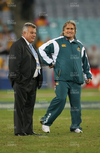 26.05.07 AUSTRALIA v WALES, 1st Test ,Brisbane. Australia Coach John Connolly with Assistant Scott Johnston. 