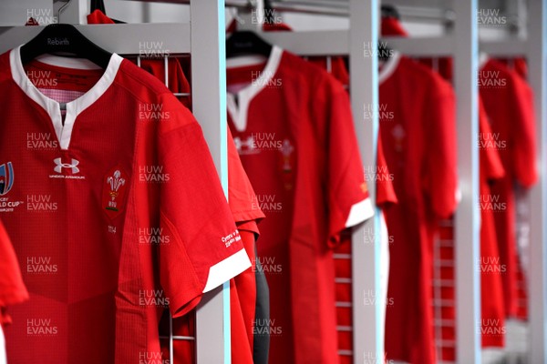 290919 - Australia v Wales - Rugby World Cup - Wales dressing room