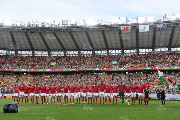 290919 - Australia v Wales - Rugby World Cup - Wales sing the anthem