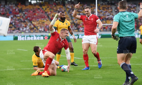 290919 - Australia v Wales - Rugby World Cup - Hadleigh Parkes of Wales celebrates scoring the opening try of the game