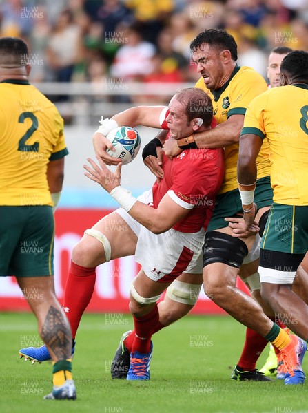 290919 - Australia v Wales - Rugby World Cup - Alun Wyn Jones of Wales is tackled by Rory Arnold of Australia