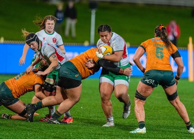 010825 - Australia Women v Wales Women - Sisilia Tuipulotu of Wales charges forward