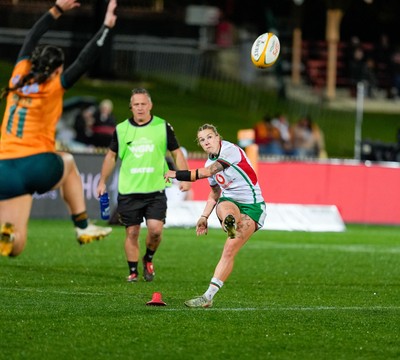 010825 - Australia Women v Wales Women - Keira Bevan of Wales attempts the conversion