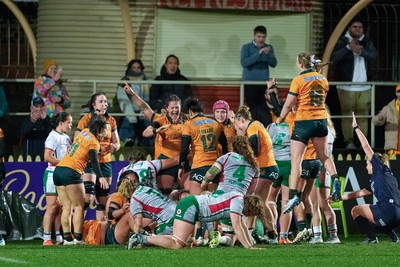 010825 - Australia Women v Wales Women - Australia celebrate a try