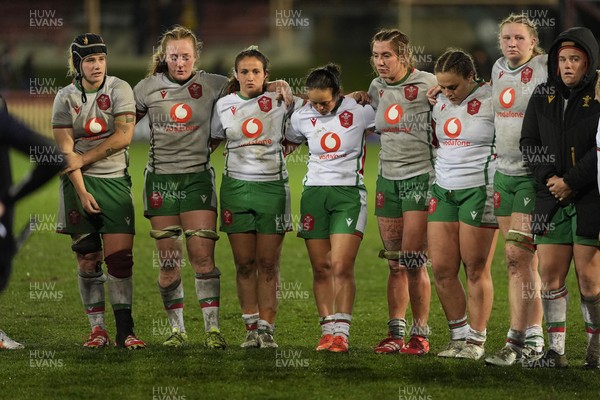 010825 - Australia Women v Wales Women - Wales players, Bethan Lewis, Abbie Fleming, Kayleigh Powell, Meg Davies, Georgia Evans, Jenni Scoble, Alaw Pyrs and Carys Phillips of Wales at the end of the match