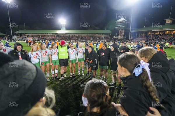 010825 - Australia Women v Wales Women - The Wales team huddle up at the end of the match