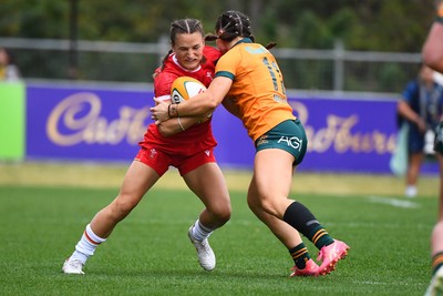 260725 - Australia Women v Wales Women - Jasmine Joyce of Wales takes on Desiree Miller of Australia