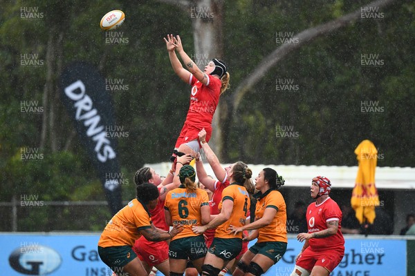 260725 - Australia Women v Wales Women - Bethan Lewis of Wales wins line out