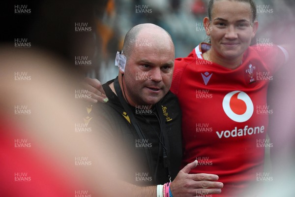 260725 - Australia Women v Wales Women - Sean Lynn, Wales Women head coach, speaks to the players at the end of the match