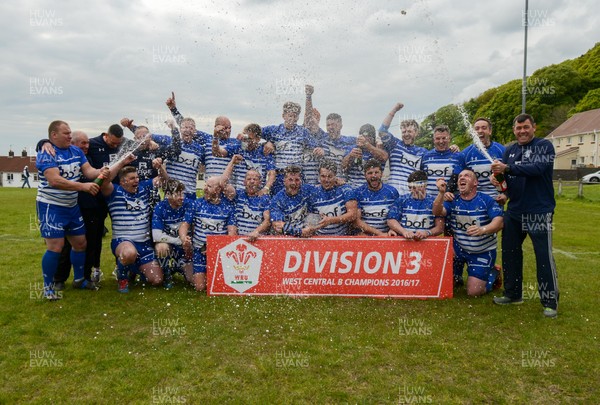 SATURDAY 29th APRIL 2017 WRU National League 3 West B - Bridgend Sports  Bridgend Sports win the WRU National League 3 West B, picking up the trophy after their game against Baglan