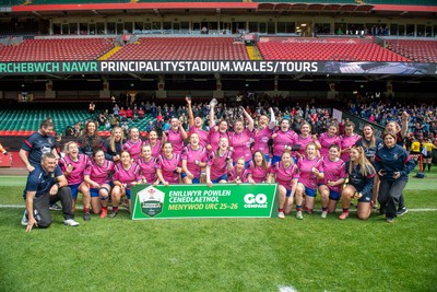 180426 - Bala v Machynlleth - WRU Women's National Bowl - Bala celebrate their win