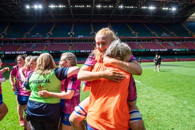 180426 - Bala v Machynlleth - WRU Women's National Bowl - Bala players celebrate