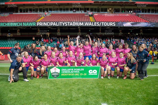 180426 - Bala v Machynlleth - WRU Women's National Bowl - Bala celebrate their win