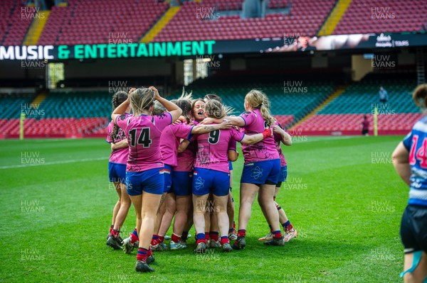 180426 - Bala v Machynlleth - WRU Women's National Bowl - Bala players celebrate