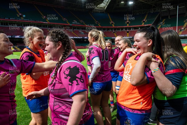 180426 - Bala v Machynlleth - WRU Women's National Bowl - Bala players celebrate