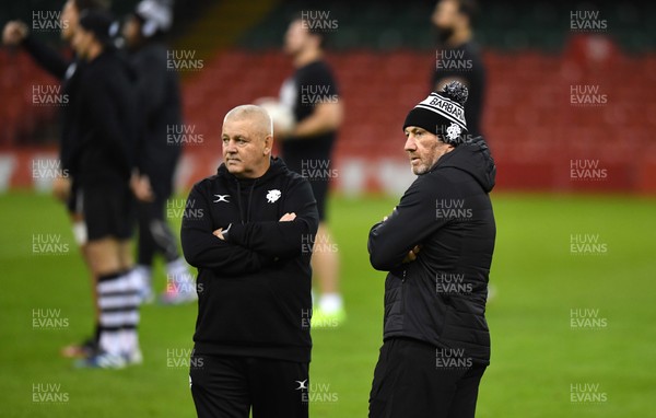 291119 - Barbarians Rugby Training - Warren Gatland and Robin McBryde during training