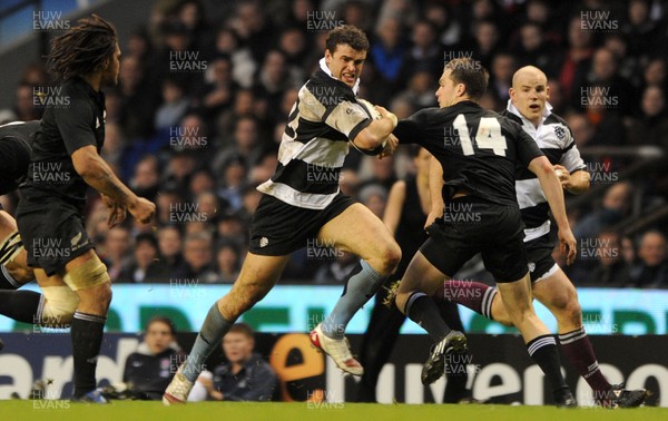 05.12.09 - Barbarians v New Zealand - The MasterCard Trophy - Jamie Roberts of Barbarians gets through the All Blacks defence. 