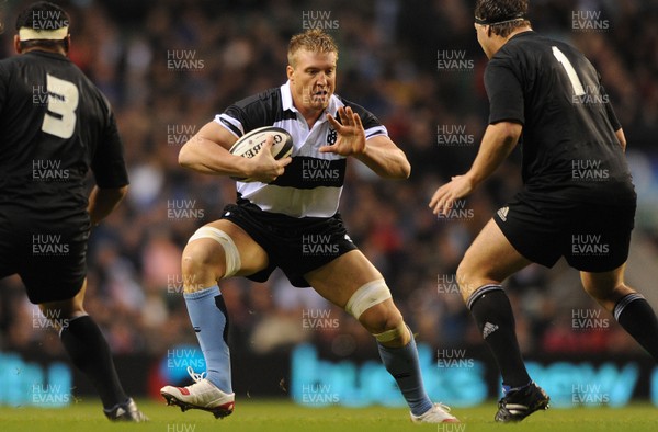 05.12.09 - Barbarians v New Zealand - The MasterCard Trophy - Andy Powell of Barbarians takes on John Afoa and Wyatt Crockett of New Zealand. 