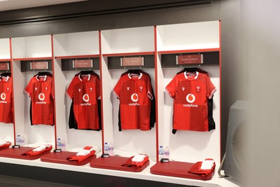 270626 - Barbarians v Wales - Friendly - Wales dressing room before the game