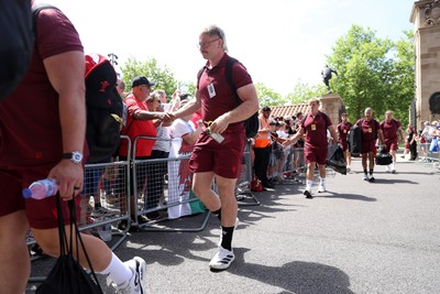 270626 - Barbarians v Wales - Friendly - Aaron Wainwright of Wales arrives at the stadium