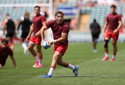 270626 - Barbarians v Wales - Friendly - Dan Edwards of Wales in the warm up