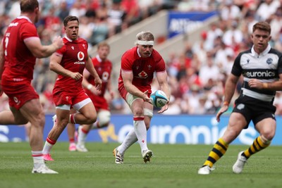 270626 - Barbarians v Wales - Friendly - Aaron Wainwright of Wales 