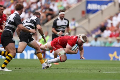 270626 - Barbarians v Wales - Friendly - Aaron Wainwright of Wales 