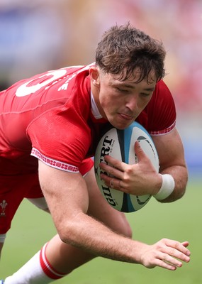 270626 - Barbarians v Wales - Dan Edwards of Wales dives in to score try