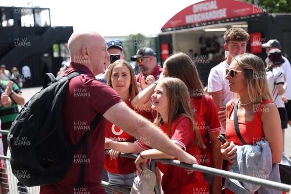 270626 - Barbarians v Wales - Friendly - Head Coach Steve Tandy arrives at the stadium
