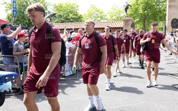 270626 - Barbarians v Wales -  Wales arrive at the Allianz Stadium